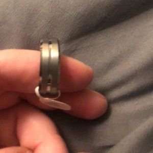 Men’s titanium wedding band